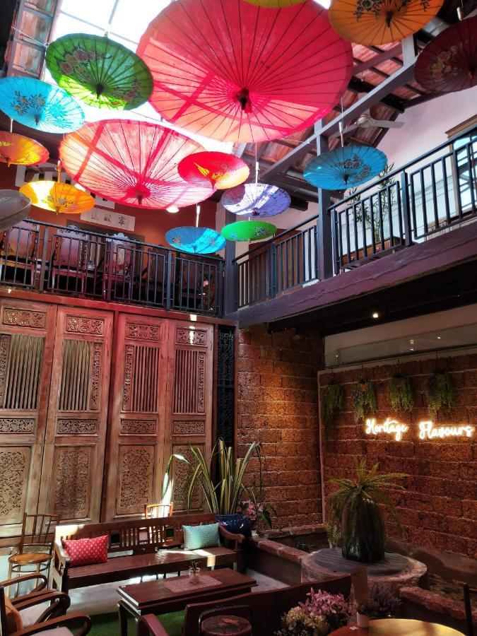 "Cloth Art Homestay" 4 Min Walk To Car Free Zone By Shine Stay Malacca Bagian luar foto
